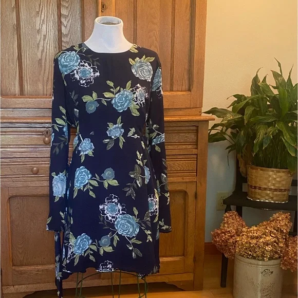 Maurices Floral Mini Dress - Blue and Green boho trumpet sleeves navy sage XL - Picture 2 of 16
